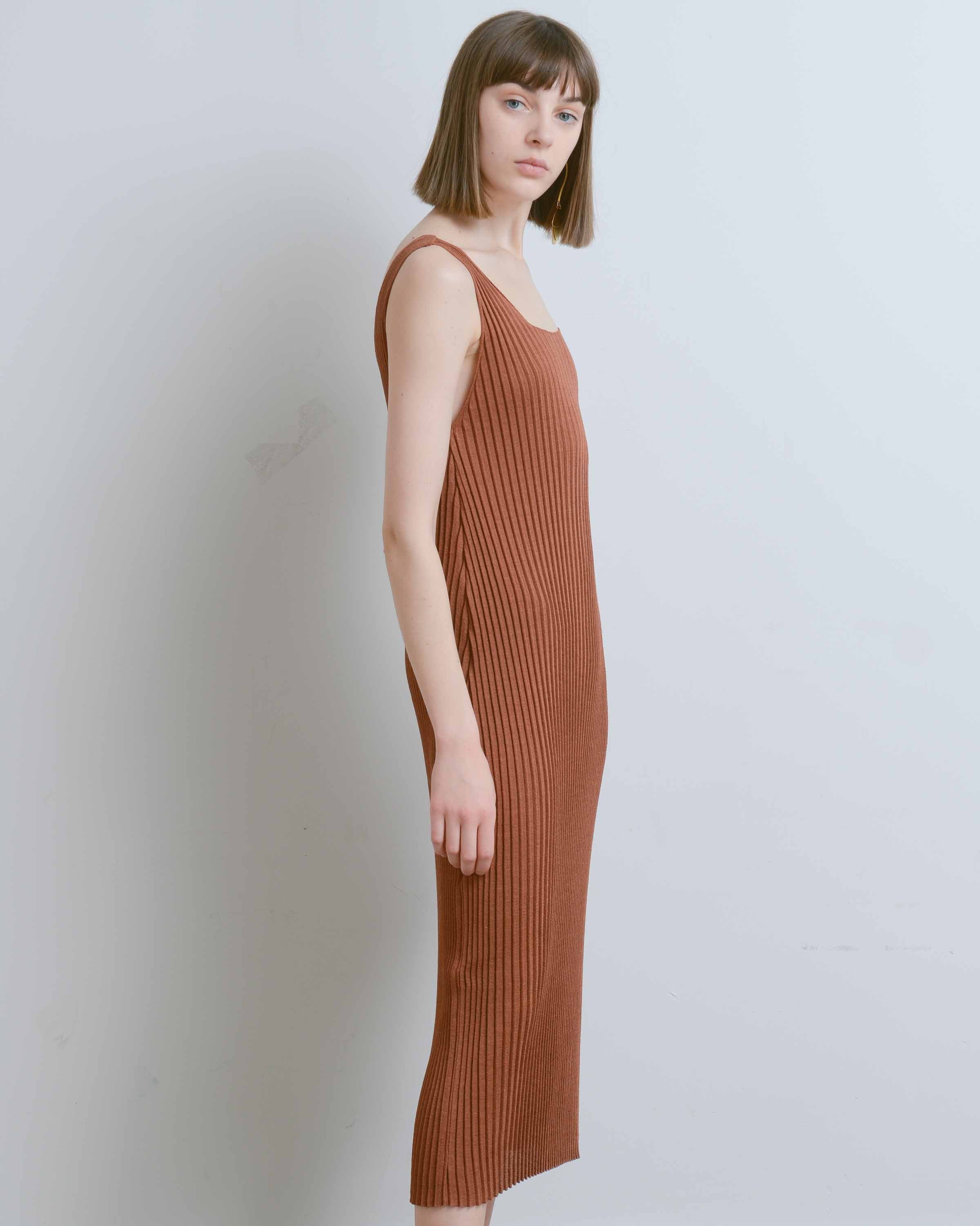 Brown Sleeveless Ribbed Knit Dress