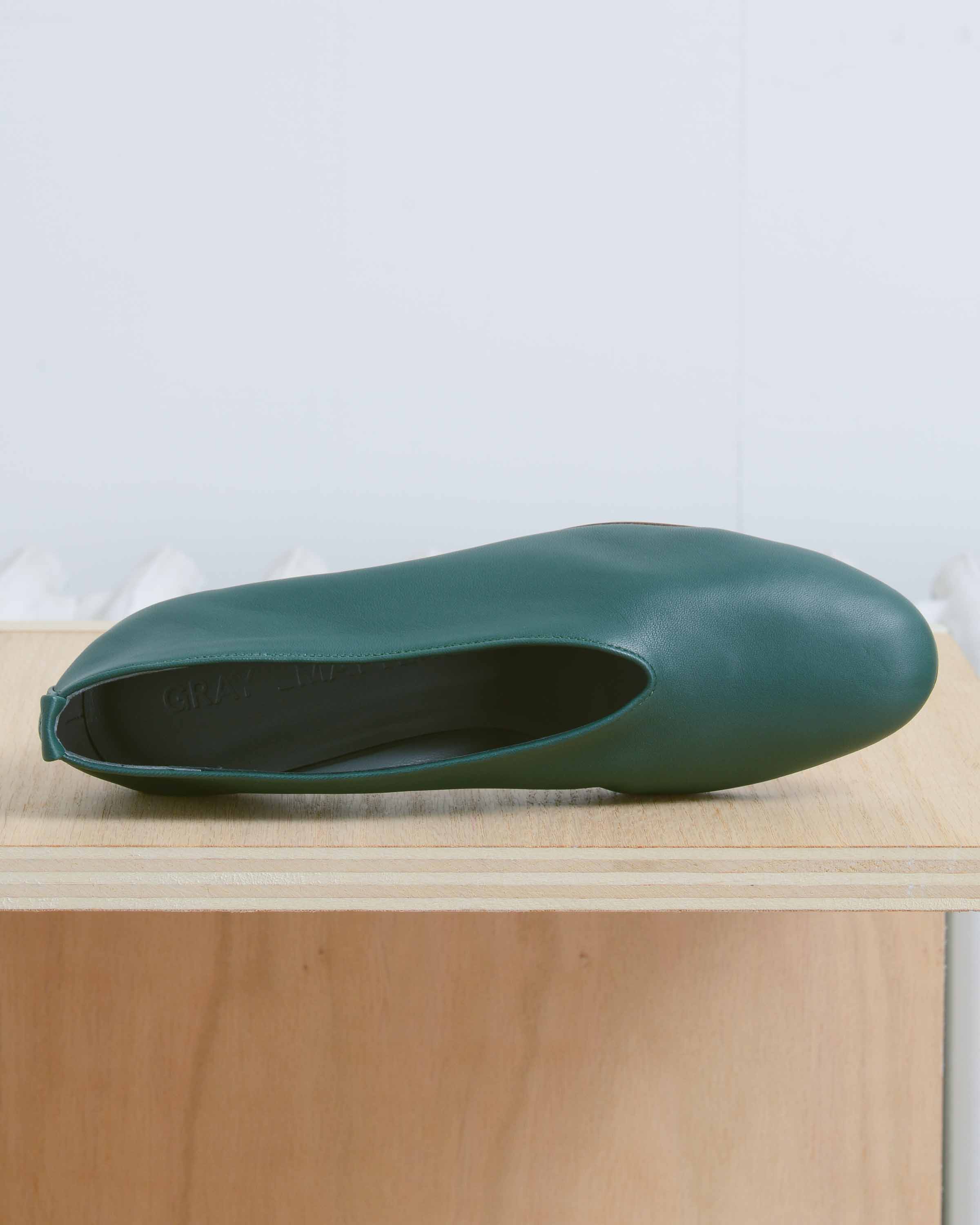 Green Nappa Cube-Shaped Pump